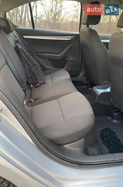 Лифтбек Skoda Octavia 2013 в 