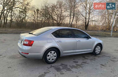 Лифтбек Skoda Octavia 2013 в 