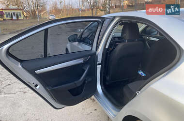 Лифтбек Skoda Octavia 2013 в 