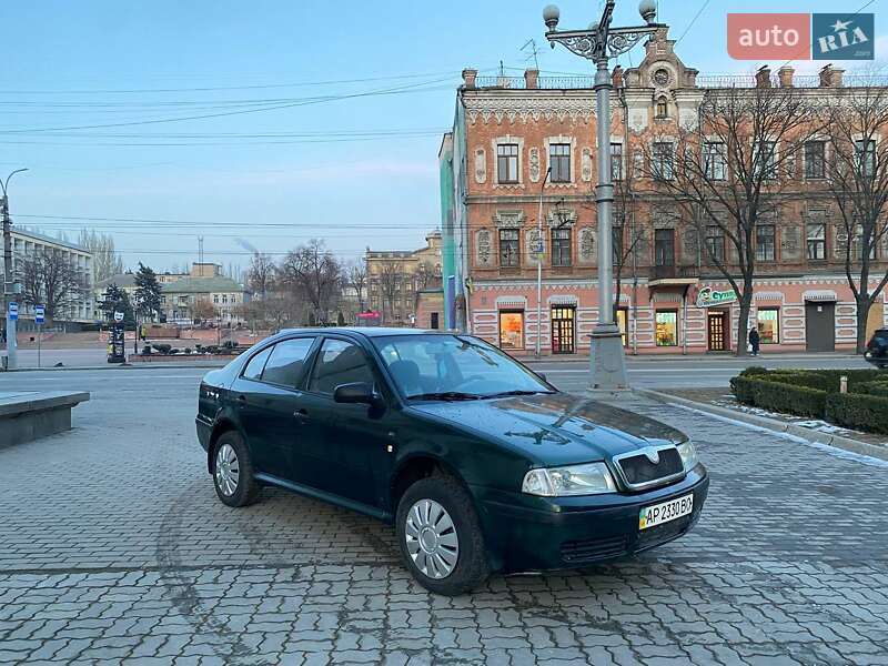 Лифтбек Skoda Octavia 2001 в Запорожье