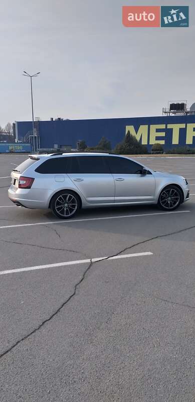 Универсал Skoda Octavia 2018 в Днепре