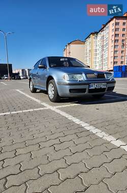 Лифтбек Skoda Octavia 2002 в Ивано-Франковске