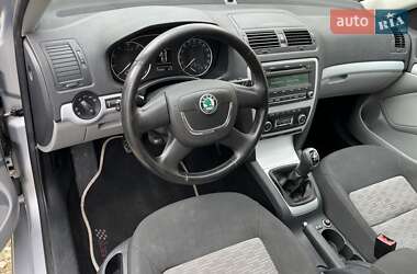 Лифтбек Skoda Octavia 2010 в 