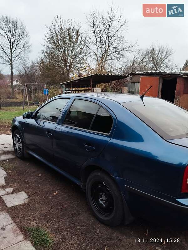 Лифтбек Skoda Octavia 2002 в Конотопе