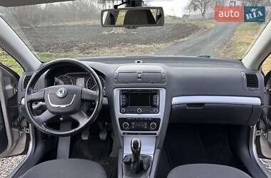 Универсал Skoda Octavia 2010 в Луцке