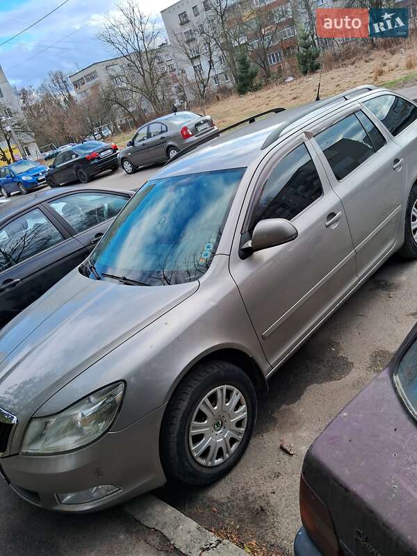 Универсал Skoda Octavia 2011 в Львове