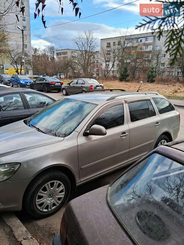 Универсал Skoda Octavia 2011 в Львове