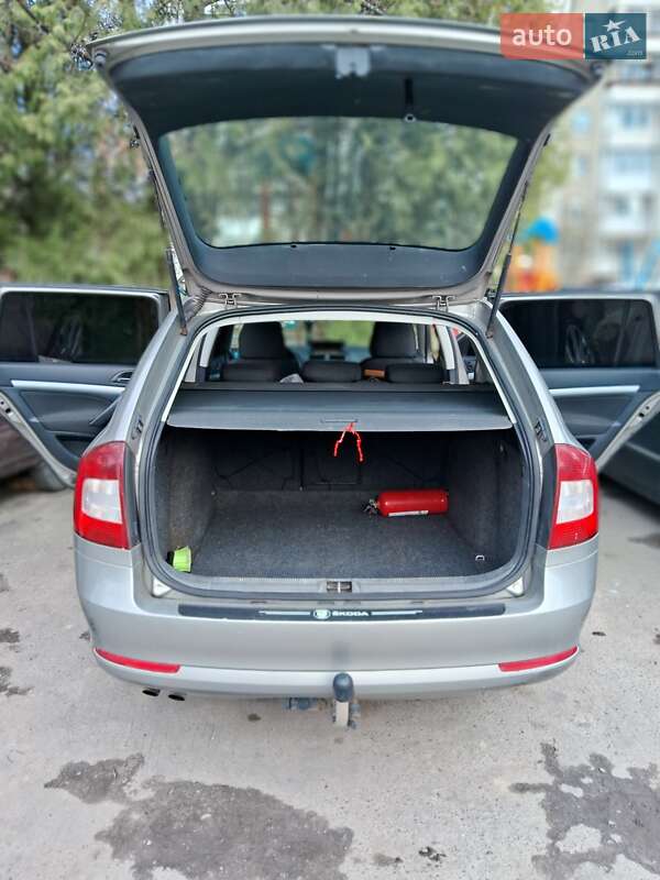 Универсал Skoda Octavia 2011 в Львове