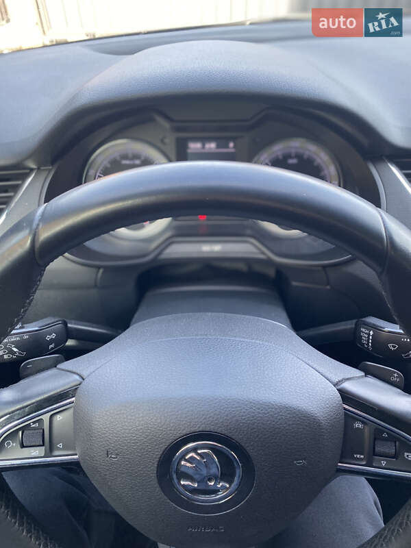Универсал Skoda Octavia 2019 в Виннице
