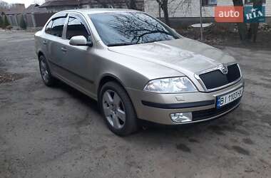 Лифтбек Skoda Octavia 2005 в Хороле