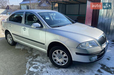 Лифтбек Skoda Octavia 2006 в Смеле