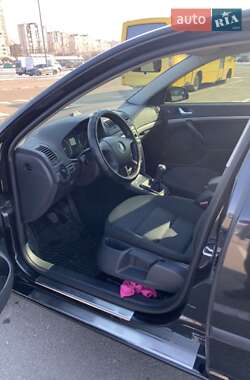 Лифтбек Skoda Octavia 2008 в 