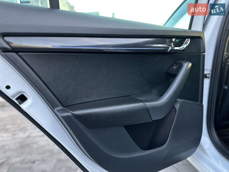 Универсал Skoda Octavia 2020 в Луцке фото 23 Универсал Skoda Octavia 2020 в Луцке