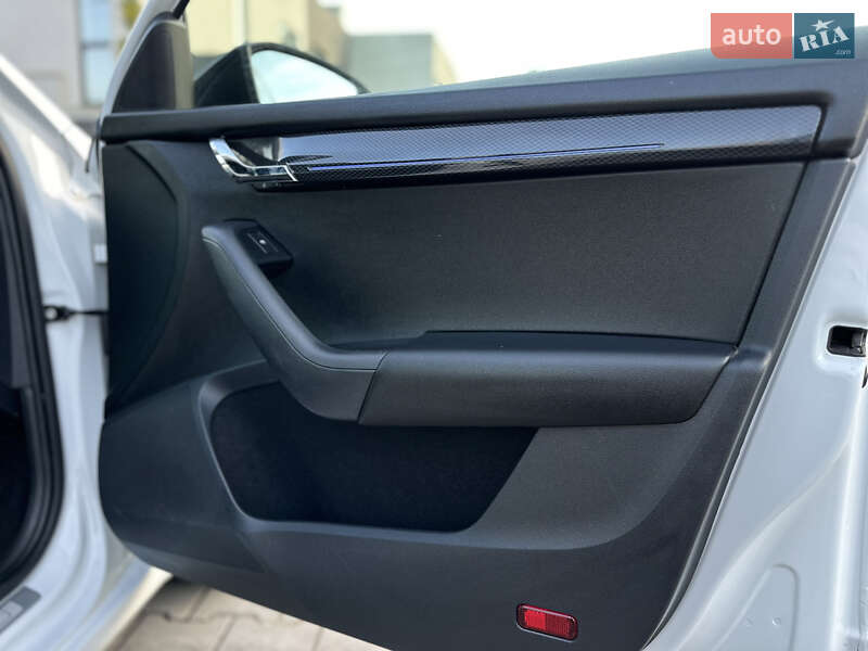 Универсал Skoda Octavia 2020 в Луцке фото 36 Универсал Skoda Octavia 2020 в Луцке