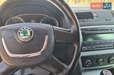 Універсал Skoda Octavia 2012 в 
