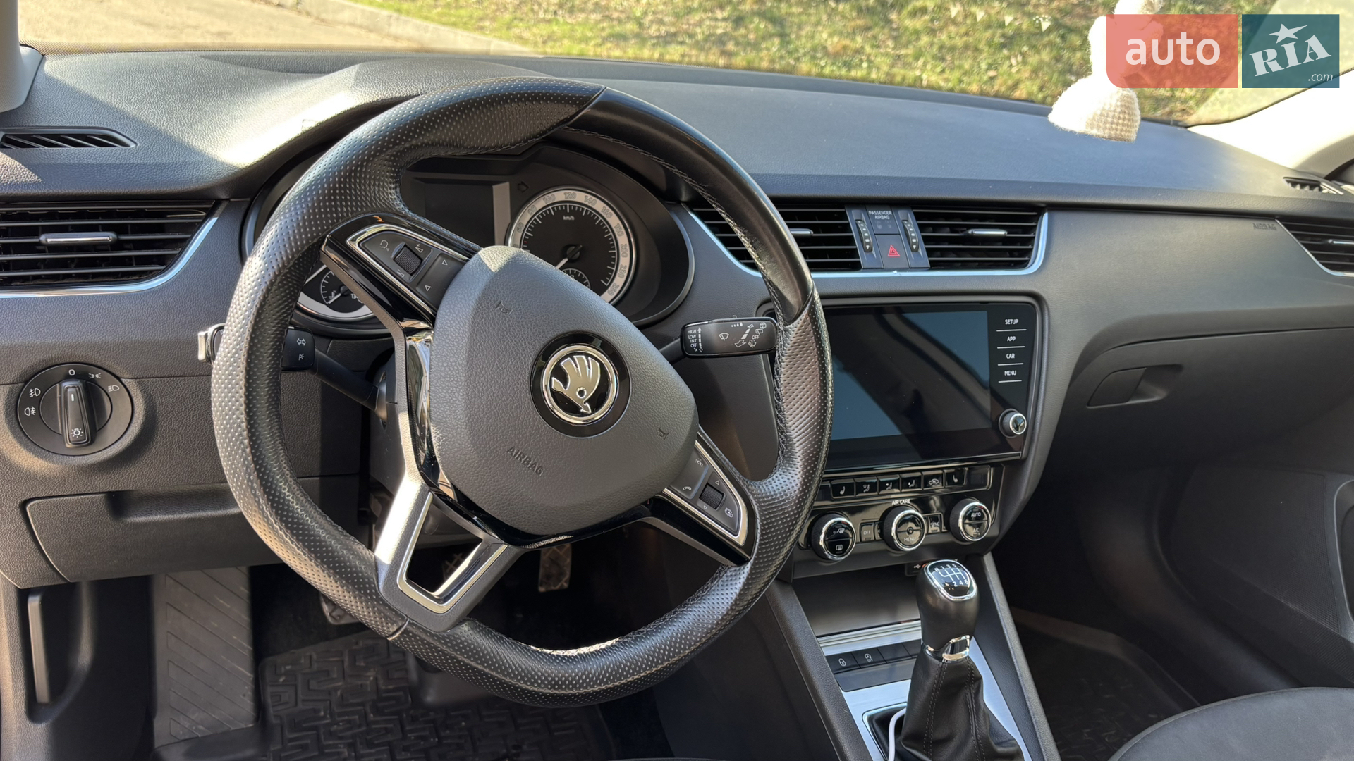 2017 Skoda Octavia - мініатюра 12