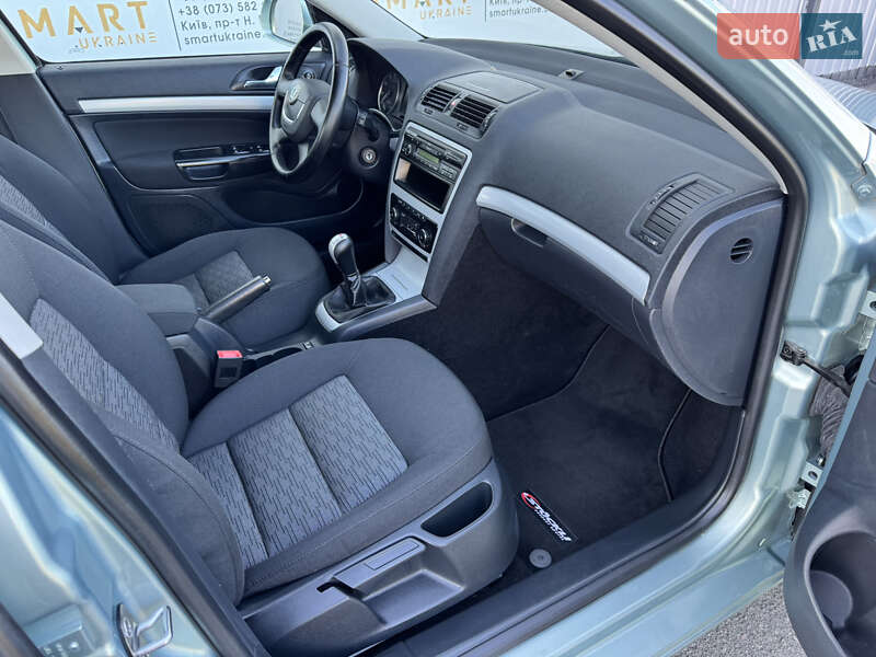 Універсал Skoda Octavia 2010 в Києві