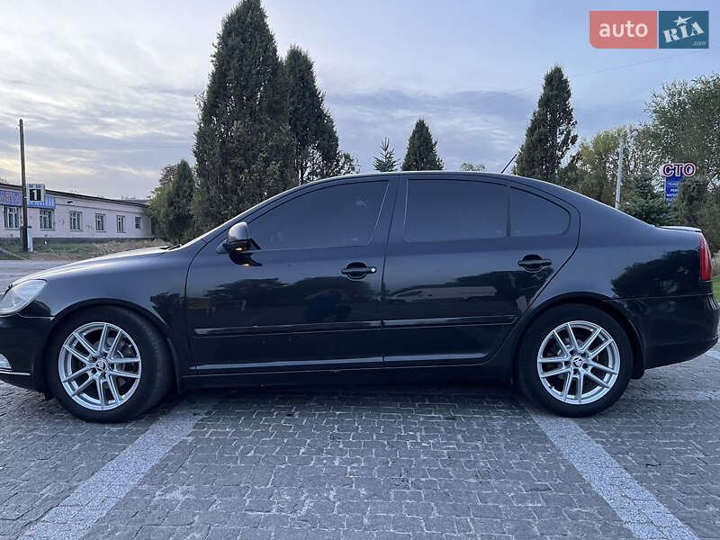 Лифтбек Skoda Octavia 2010 в Пирятине