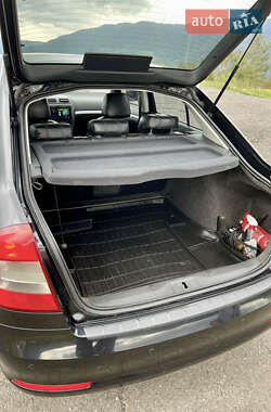 Лифтбек Skoda Octavia 2009 в 