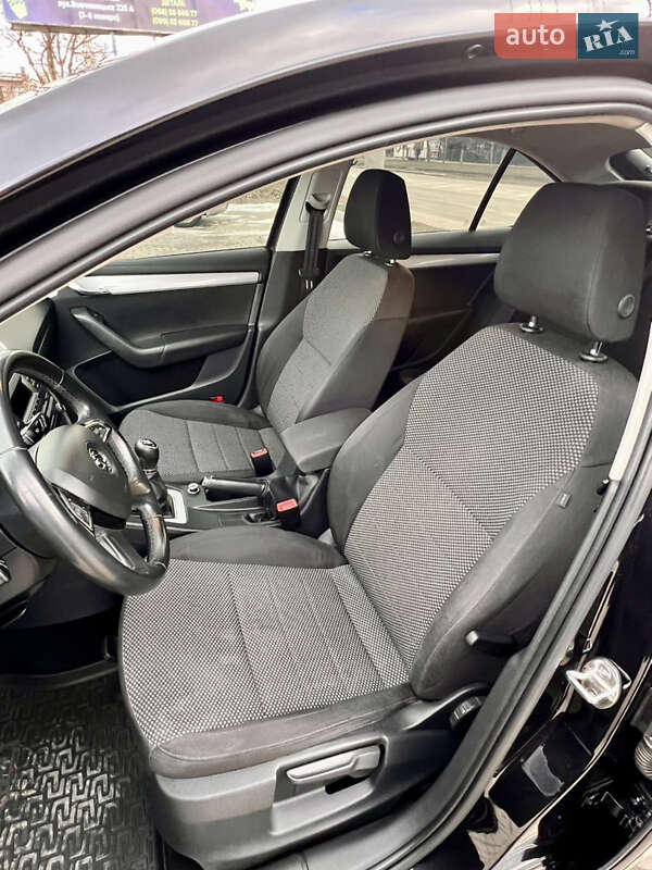 Лифтбек Skoda Octavia 2014 в Ивано-Франковске фото 11 Лифтбек Skoda Octavia 2014 в Ивано-Франковске