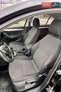 Лифтбек Skoda Octavia 2014 в 