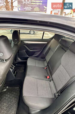 Лифтбек Skoda Octavia 2014 в 