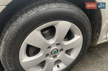 Универсал Skoda Octavia 2010 в 