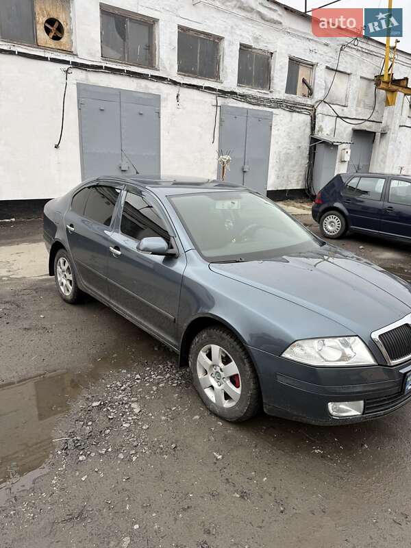 Лифтбек Skoda Octavia 2005 в Полтаве