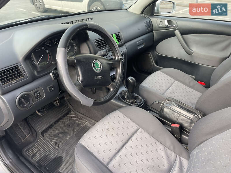 Ліфтбек Skoda Octavia 2005 в Львові
