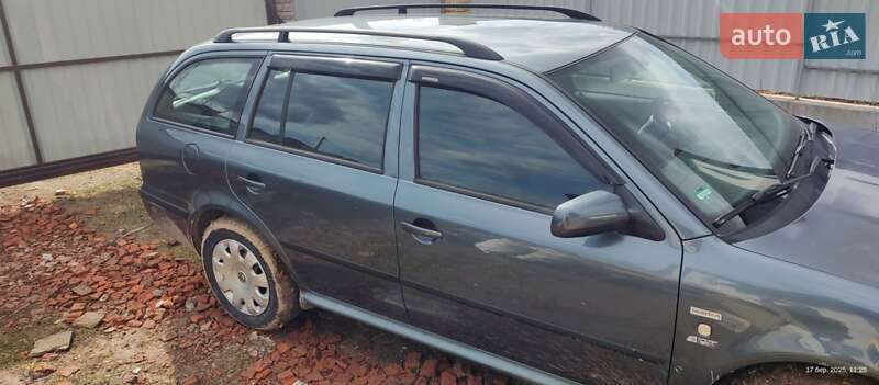 Универсал Skoda Octavia 2003 в Виннице