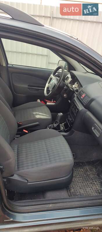 Универсал Skoda Octavia 2003 в Виннице