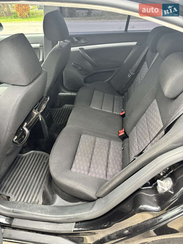 Лифтбек Skoda Octavia 2010 в Мукачево