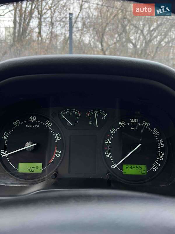 Універсал Skoda Octavia 2005 в Вінниці