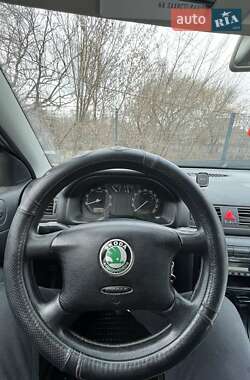 Универсал Skoda Octavia 2005 в Виннице