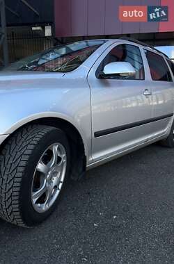 Универсал Skoda Octavia 2006 в 