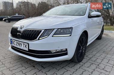 Универсал Skoda Octavia 2019 в 