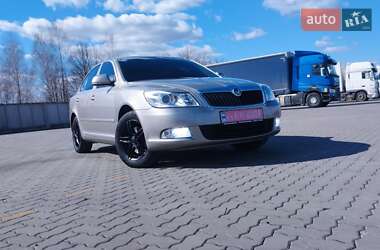 Лифтбек Skoda Octavia 2009 в Сарнах