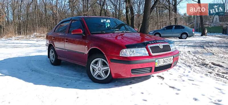 Лифтбек Skoda Octavia 2002 в Полтаве