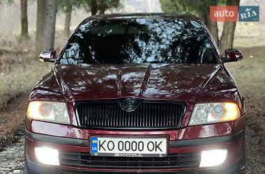 Лифтбек Skoda Octavia 2005 в Межгорье