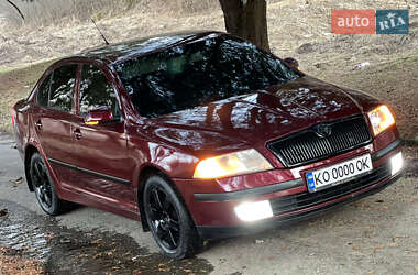 Лифтбек Skoda Octavia 2005 в Межгорье