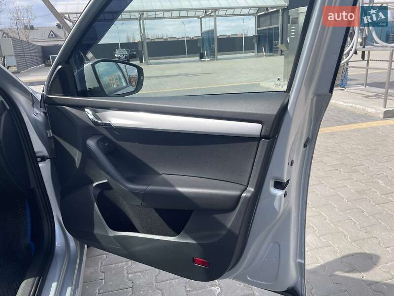 Универсал Skoda Octavia 2019 в Николаеве
