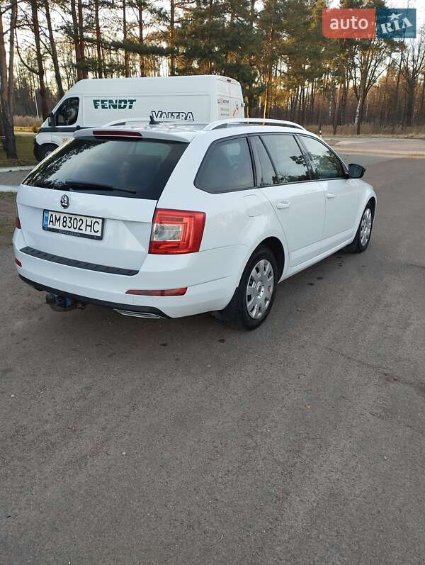 Универсал Skoda Octavia 2014 в Звягеле