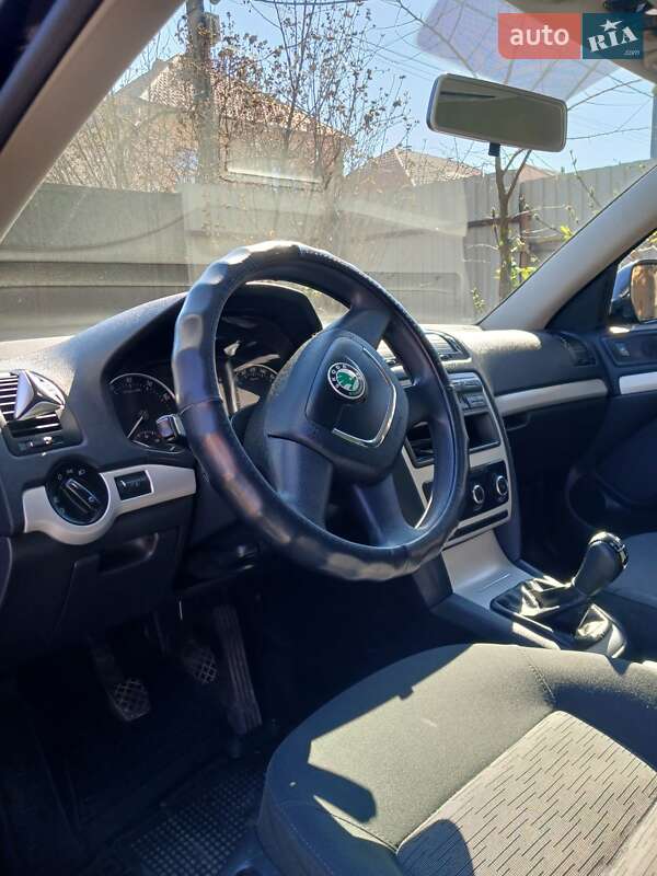 Универсал Skoda Octavia 2009 в Ужгороде