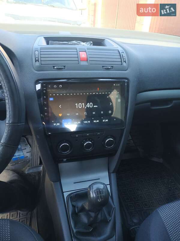 Універсал Skoda Octavia 2011 в Голованівську фото 3 Універсал Skoda Octavia 2011 в Голованівську