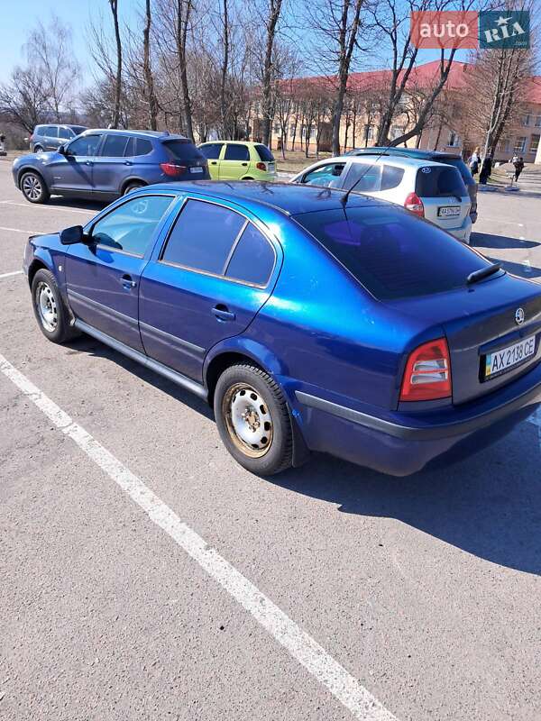 Лифтбек Skoda Octavia 2006 в Белогородке