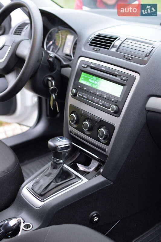 Лифтбек Skoda Octavia 2011 в Киеве фото 27 Лифтбек Skoda Octavia 2011 в Киеве