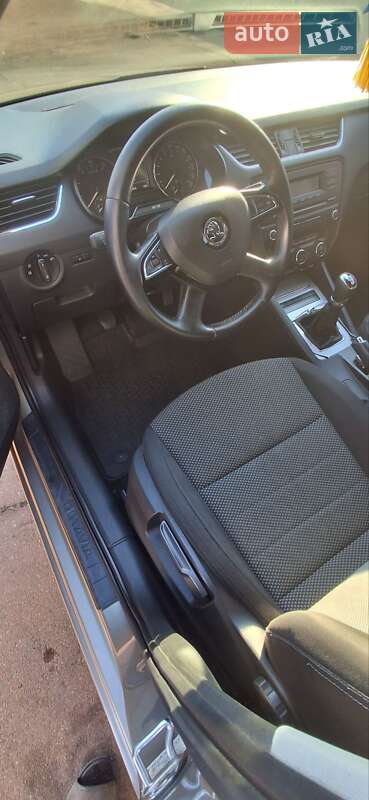 Універсал Skoda Octavia 2013 в Калуші