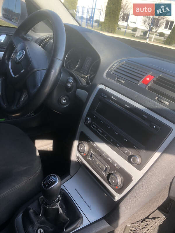 Универсал Skoda Octavia 2010 в Ужгороде фото 12 Универсал Skoda Octavia 2010 в Ужгороде