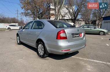Лифтбек Skoda Octavia 2012 в 