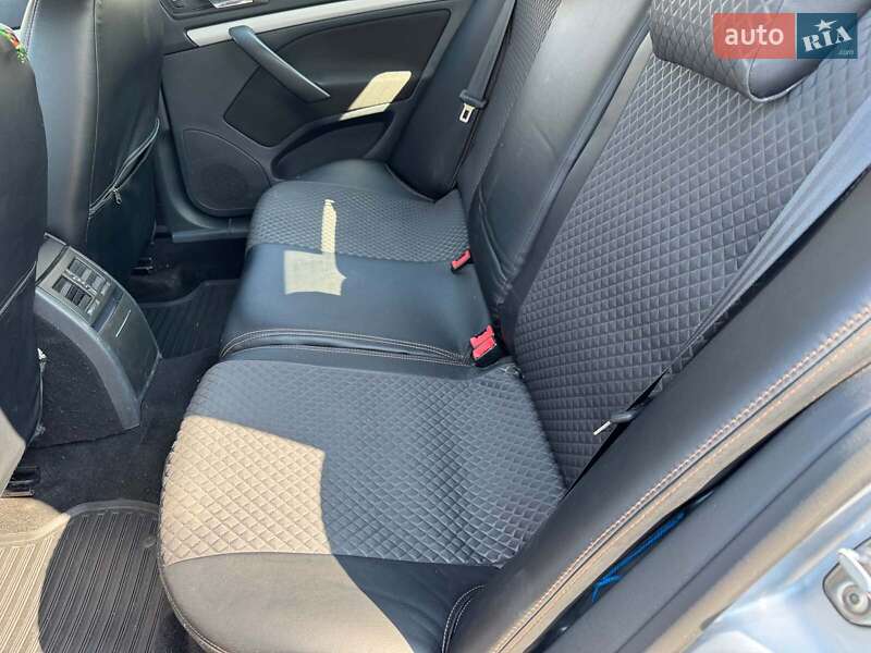 Ліфтбек Skoda Octavia 2012 в Запоріжжі